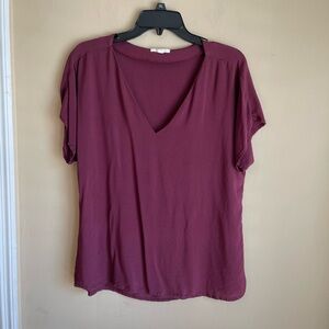 Women's Top Mark V-Neck Burgundy Top